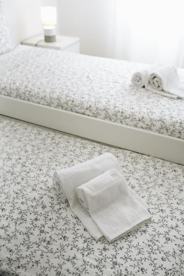 Host Wise - Sweet & Sunny Flat - Ace Location Apartman Quarteira Kültér fotó